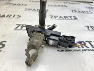 Клемма TOYOTA ISIS ANM10 1AZFSE 28850-28010 3 ракурс