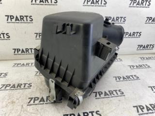 Корпус воздушного фильтра TOYOTA ALLION NZT260 1NZFE 17700-21181 4 ракурс Корпус воздушного фильтра TOYOTA ALLION NZT260 1NZFE 17700-21181 4 ракурс