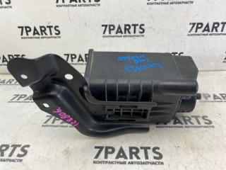 Фильтр паров топлива TOYOTA ALLION NZT260 1NZFE 77704-12490 2 ракурс Фильтр паров топлива TOYOTA ALLION NZT260 1NZFE 77704-12490 2 ракурс