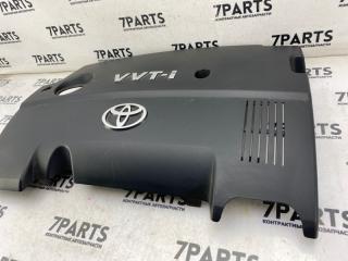 Пластиковая крышка на двс TOYOTA ALLION NZT260 1NZFE 3 ракурс