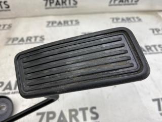 Педаль подачи топлива TOYOTA BREVIS JCG10 1JZFSE 78010-51070 2 ракурс