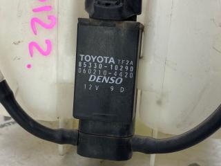 Бачок стеклоомывателя TOYOTA WILL VS ZZE128 2ZZGE 3 ракурс