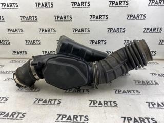 Патрубок воздушн.фильтра NISSAN CEDRIC MY34 VQ25DD 16576CR400 4 ракурс