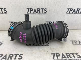 Патрубок воздушн.фильтра TOYOTA AVENSIS ZRT272 3ZRFAE 17881-0T060 1 ракурс Патрубок воздушн.фильтра TOYOTA AVENSIS ZRT272 3ZRFAE 17881-0T060 1 ракурс
