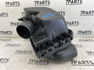 Корпус воздушного фильтра TOYOTA AVENSIS ZRT272 3ZRFAE 17705-0T051 2 ракурс Корпус воздушного фильтра TOYOTA AVENSIS ZRT272 3ZRFAE 17705-0T051 2 ракурс