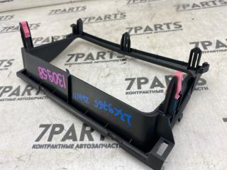 Консоль магнитофона TOYOTA ISIS ZNM10 1ZZFE 5 ракурс