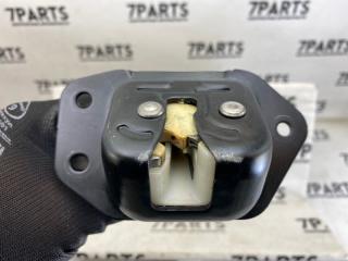 Замок 5-й двери NISSAN LEAF AZE0 EM57 4 ракурс