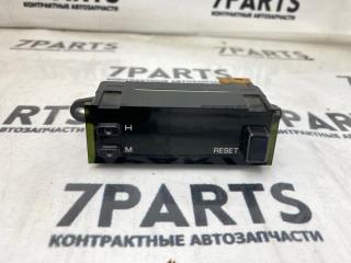Часы NISSAN ELGRAND 2000