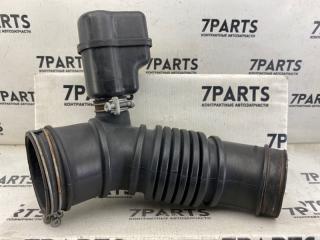 Патрубок воздушн.фильтра MITSUBISHI PAJERO IO H77W 4G94 MR539021 4 ракурс
