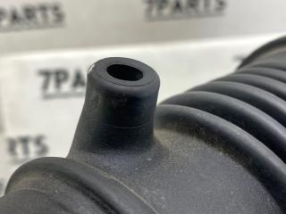 Патрубок воздушн.фильтра MITSUBISHI COLT Z27A 4G15 MN130325 3 ракурс