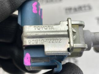 Вакуумный клапан TOYOTA RAUM NCZ20 1NZFE 90910-12202 4 ракурс
