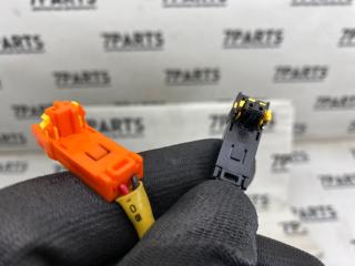 Шлейф-лента air bag TOYOTA AVENSIS AZT250 1AZFSE 8430605050 4 ракурс