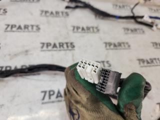 Проводка двери SUBARU LEVORG VM4 81812VA020 2 ракурс Проводка двери SUBARU LEVORG VM4 81812VA020 2 ракурс