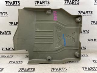 Пластиковая крышка на двс MITSUBISHI OUTLANDER GG2W 4B11 9499D992 5 ракурс