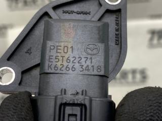 Датчик расхода воздуха MAZDA PREMACY CWFFW PE-VPS E5T62271,PE01, E5T62271 4 ракурс