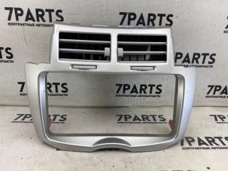 Консоль магнитофона TOYOTA VITZ SCP90 2SZFE 1 ракурс
