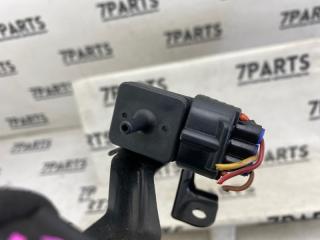 Map-сенсор TOYOTA AVENSIS AZT255 1AZFSE 89420-20370 2 ракурс