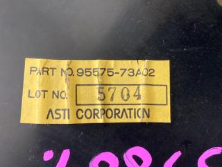 Блок управления SUZUKI JIMNY JA11V F6A 95575-73A02 4 ракурс