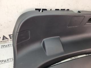 Обшивка двери багажника MAZDA ATENZA GH5FS L5VE 2 ракурс Обшивка двери багажника MAZDA ATENZA GH5FS L5VE 2 ракурс