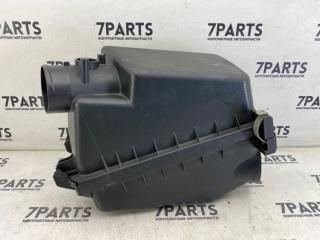 Корпус воздушного фильтра TOYOTA ISIS ZGM10 2ZR-FAE 17700-37270 1 ракурс Корпус воздушного фильтра TOYOTA ISIS ZGM10 2ZR-FAE 17700-37270 1 ракурс