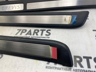 Накладка на порог TOYOTA BREVIS JCG10 1JZFSE 3 ракурс Накладка на порог TOYOTA BREVIS JCG10 1JZFSE 3 ракурс