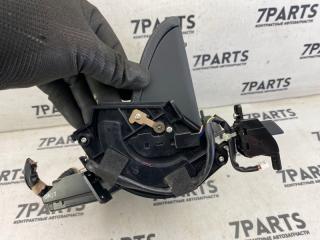 Монитор TOYOTA AVENSIS AZT255 1AZFSE 86111-20040 3 ракурс