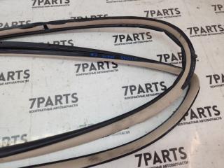 Уплотнение дверное правое переднее TOYOTA BREVIS JCG10 1JZFSE 6231151040A0 4 ракурс