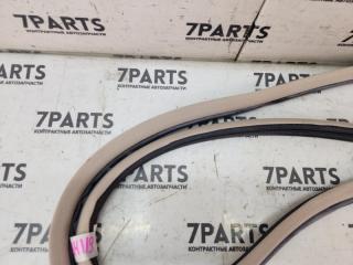 Уплотнение дверное заднее TOYOTA BREVIS JCG10 1JZFSE 3 ракурс