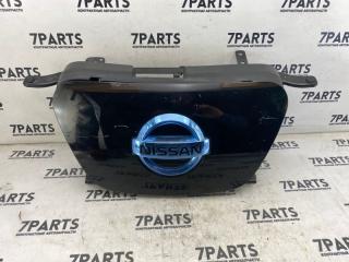 Лючок зарядки NISSAN LEAF 2011