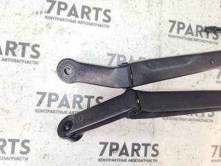 Держатель дворника TOYOTA BREVIS JCG10 1JZFSE 2 ракурс