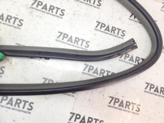 Уплотнение дверное левое заднее TOYOTA BELTA KSP92 1KRFE 6233252080E0 3 ракурс