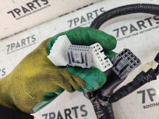 Коса салона правая TOYOTA BREVIS JCG10 1JZFSE ,82161-51162 5 ракурс