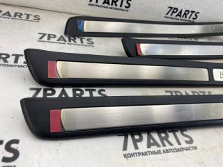 Накладка на порог TOYOTA BREVIS JCG10 1JZFSE 2 ракурс Накладка на порог TOYOTA BREVIS JCG10 1JZFSE 2 ракурс