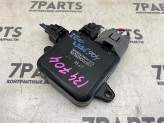 Блок управления вентилятором охлаждения NISSAN LEAF 2012