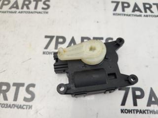 Сервопривод заслонок печки NISSAN LEAF AZE0 EM57 ,T1008566R 2 ракурс