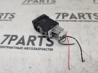 Кнопка NISSAN SERENA HFC26 MR20DD 251415BC0A 3 ракурс