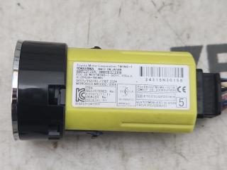 Кнопка пуска двигателя TOYOTA AVENSIS ZRT272 3ZRFAE 3 ракурс