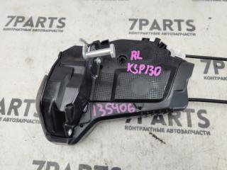 Замок двери левый задний TOYOTA VITZ KSP130 2 ракурс