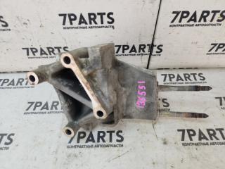Кронштейн опоры двигателя MITSUBISHI LEGNUM EC5W 6A13 MD342406 2 ракурс