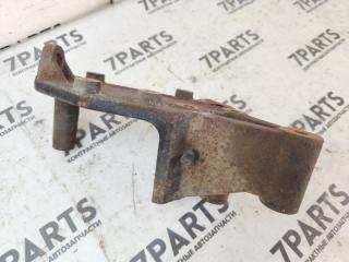 Кронштейн опоры двигателя правый MITSUBISHI LEGNUM EC5W 6A13 MD336190 3 ракурс