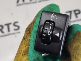 Кнопка корректора фар SUZUKI JIMNY JB23W K6A 3 ракурс