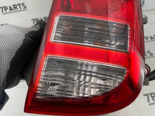 Стоп правый задний TOYOTA ISIS ZNM10 1ZZFE 44-64 4 ракурс