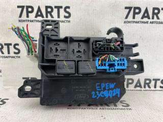 Запчасть блок предохранителей MAZDA TRIBUTE 2002