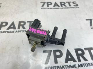 Запчасть вакуумный клапан MAZDA MPV 2002