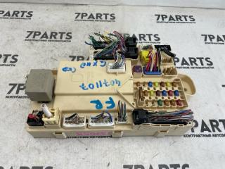 Блок предохранителей правый передний  TOYOTA MARK II WAGON BLIT GX110 1GFE ,8273022121 1 ракурс
