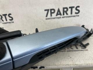 Ручка двери правая передняя TOYOTA ISIS ZNM10 1ZZFE 4 ракурс Ручка двери правая передняя TOYOTA ISIS ZNM10 1ZZFE 4 ракурс