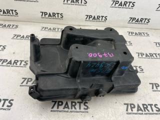 Подставка под аккумулятор MAZDA TRIBUTE EPEW YF E11256041C 4 ракурс