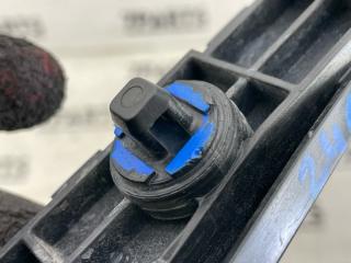 Крепление бампера правое переднее TOYOTA PREMIO NZT260 1NZFE 52115-20410 4 ракурс