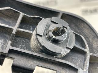 Крепление бампера правое переднее TOYOTA PREMIO NZT260 1NZFE 52115-20410 5 ракурс