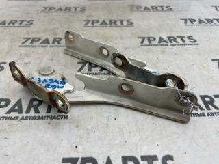 Крепление капота MITSUBISHI DION CR9W 4G63 3 ракурс